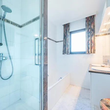 Apartamento Near Koksijde By The Sea, Cleaning Included *