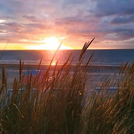 Near Koksijde By The Sea, Cleaning Included *